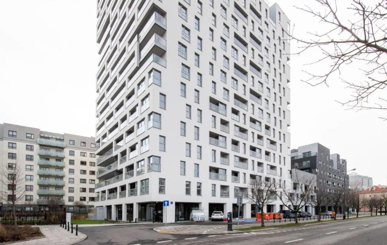 Modern Apartments With Access To The Pool Near Rondo Daszynskiego Station Warsaw Luaran gambar