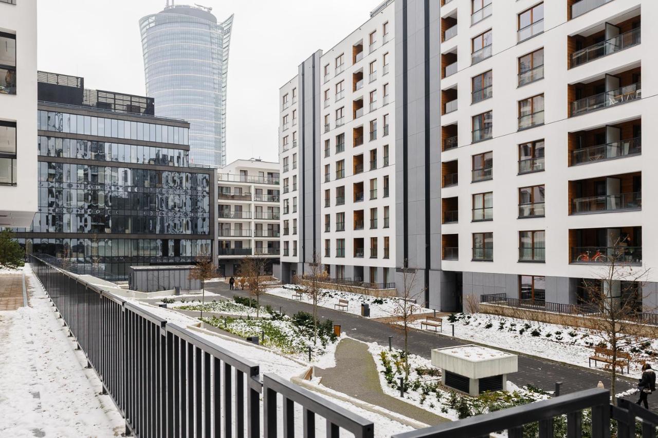 Modern Apartments With Access To The Pool Near Rondo Daszynskiego Station Warsaw Luaran gambar