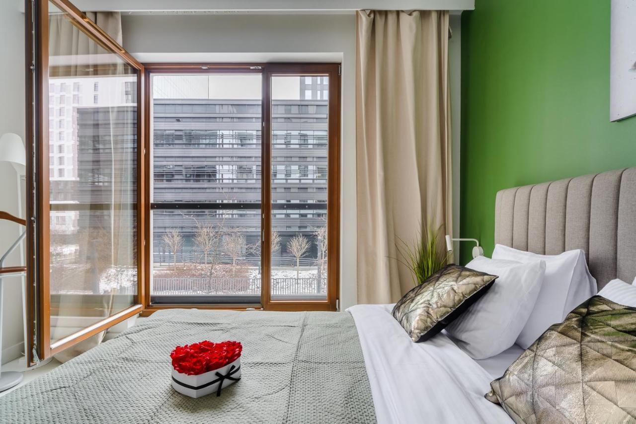 Modern Apartments With Access To The Pool Near Rondo Daszynskiego Station Warsaw Luaran gambar