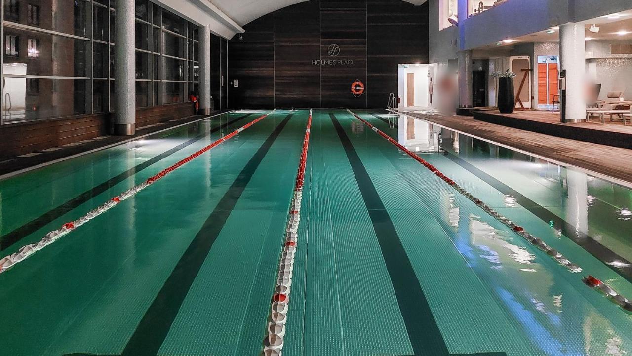 Modern Apartments With Access To The Pool Near Rondo Daszynskiego Station Warsaw Luaran gambar
